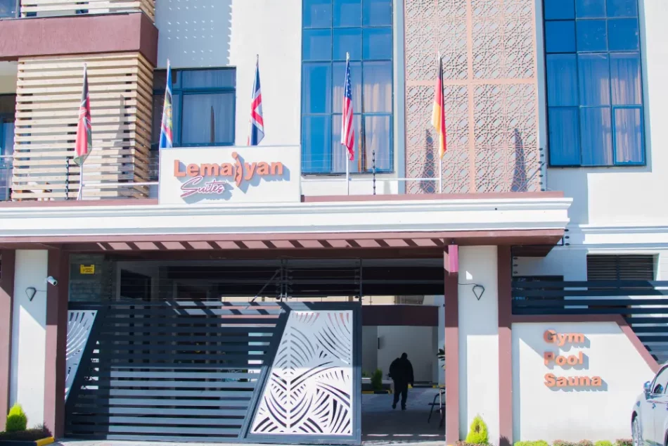 Lemaiyan Entrance